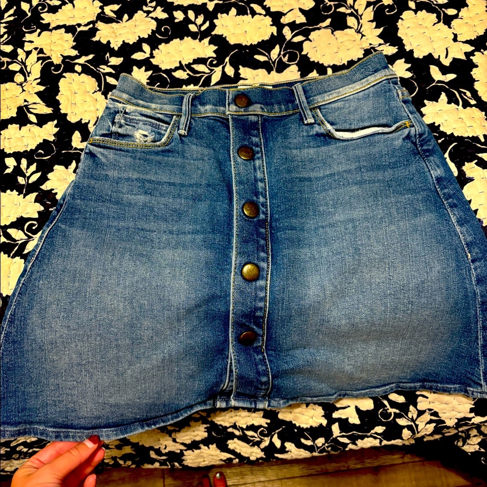 Mother skirt!